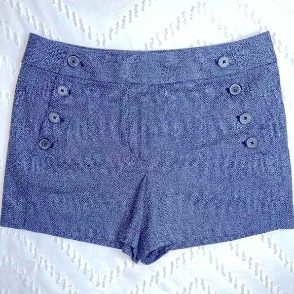 NWT LOFT “The Riviera Short” textured navy blue shorts — sz 6 - Picture 1 of 6
